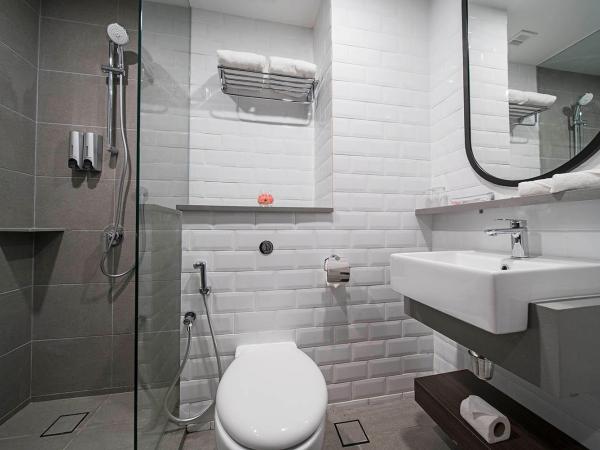 Travelodge Chinatown Kuala Lumpur : photo 2 de la chambre chambre triple