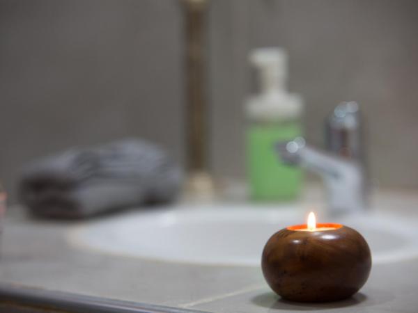 Dar Widad : photo 6 de la chambre chambre double avec salle de bains commune