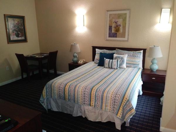 Athens Hotel & Suites : photo 1 de la chambre chambre lit queen-size deluxe