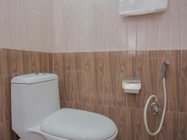 Hotel Golden Three : photo 5 de la chambre chambre double standard