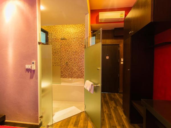 Third Rock Hostel : photo 6 de la chambre chambre lit king-size supérieure