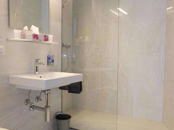 Artist Apartments & Hotel Garni : photo 6 de la chambre chambre double - vue sur mont cervin