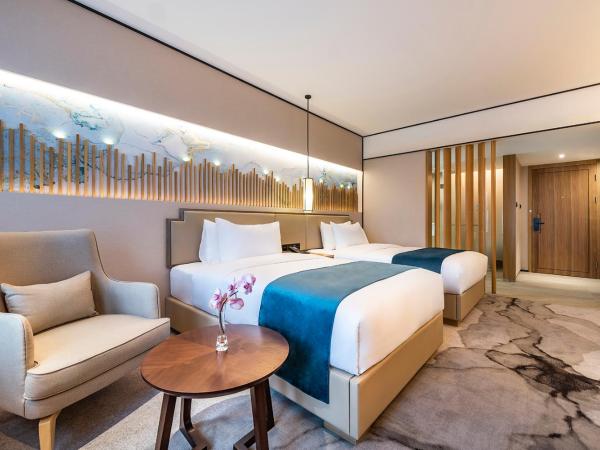 Mercure Chengdu Huapaifang : photo 4 de la chambre chambre lits jumeaux supérieure