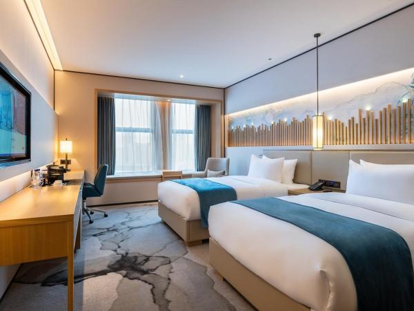 Mercure Chengdu Huapaifang : photo 2 de la chambre chambre lits jumeaux supérieure