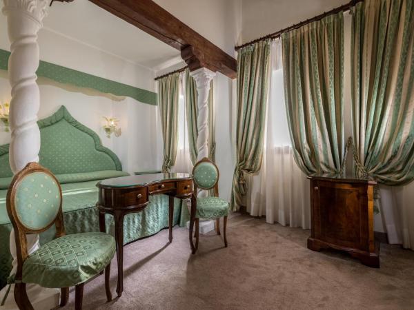 Hotel Giorgione : photo 5 de la chambre chambre lit king-size deluxe