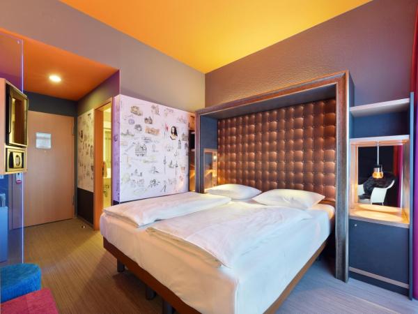 Designhotel + CongressCentrum Wienecke XI. : photo 2 de la chambre chambre double