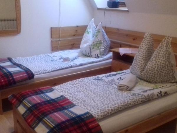 Biały Dworek : photo 5 de la chambre chambre quadruple