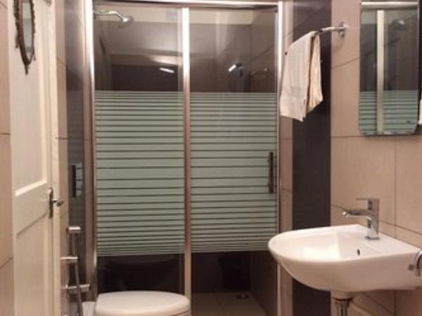 Veda Wellness B&B and Yoga Centre : photo 5 de la chambre chambre double deluxe avec douche