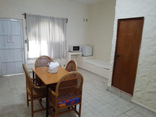 Hotel Playa de Oro - Enfrente de WTC y Plazas Comerciales : photo 6 de la chambre chambre familiale