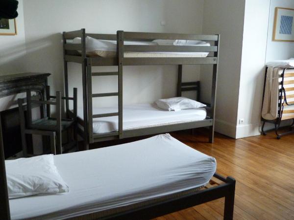 La Maison des Randonneurs : photo 1 de la chambre lit dans dortoir mixte de 4 lits