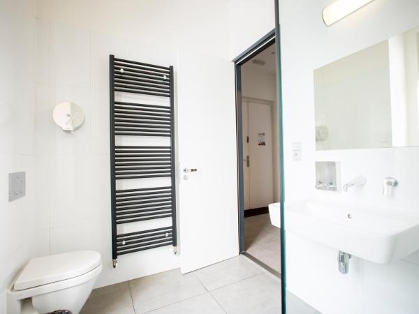 Sophie's Hostel : photo 5 de la chambre bed in 5-bed mixed dormitory with shared bathroom