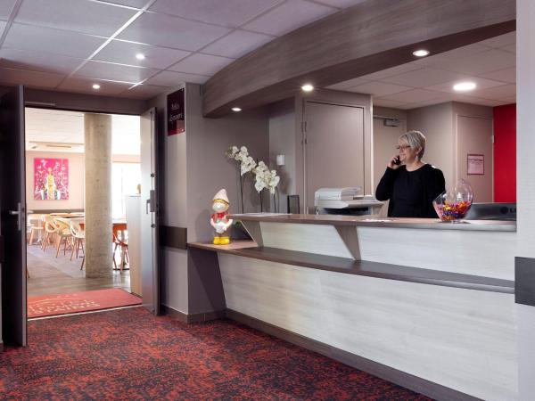 Hotel Clermont Estaing : photo 4 de la chambre chambre double - accessible aux personnes à mobilité réduite 