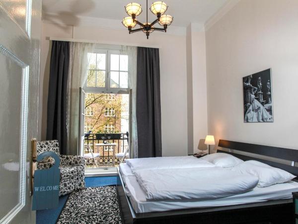 Hotel Fresena im Dammtorpalais : photo 8 de la chambre chambre double