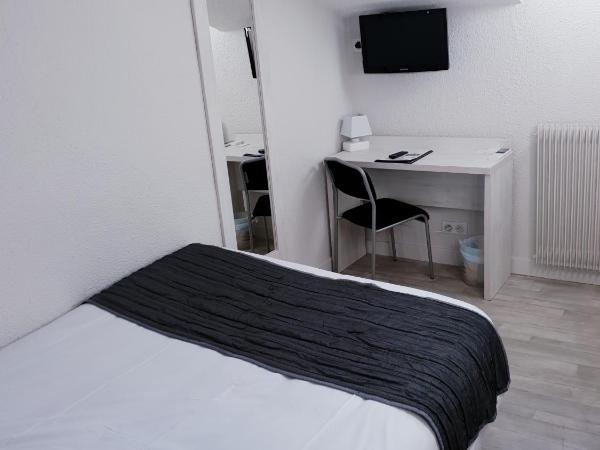 Hotel Cannes Croisette : photo 1 de la chambre petite chambre double