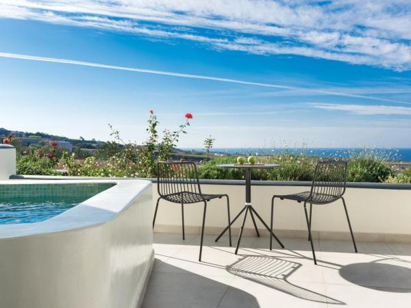 Myst Boutique Hotel : photo 5 de la chambre suite junior avec jacuzzi extérieur - vue sur mer