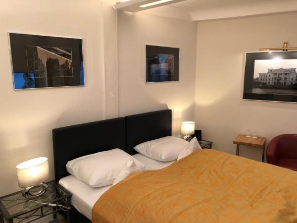 Hotel Wagner im Dammtorpalais : photo 7 de la chambre chambre double