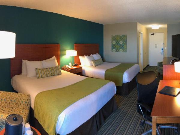 Best Western On The Bay Inn & Marina : photo 5 de la chambre chambre avec 2 lits queen-size - vue sur baie