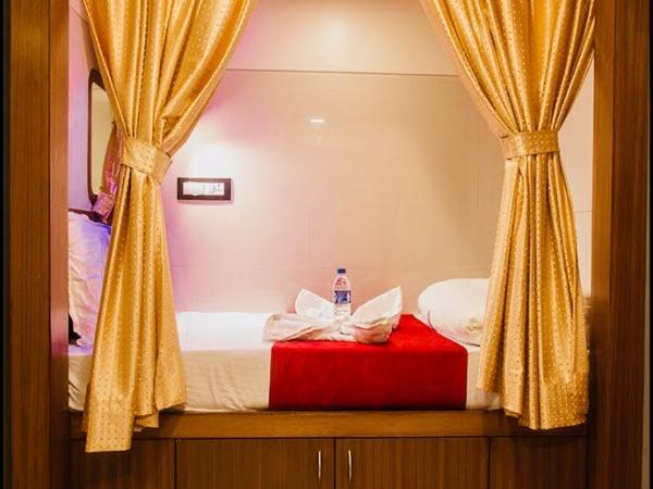 Qubestay Airport Capsule Hotel & Hostel : photo 3 de la chambre lit simple dans dortoir de 4 lits