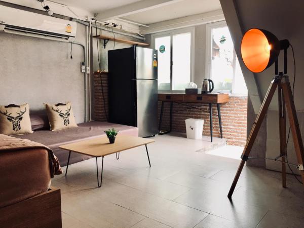 New Apartment Nearby Beach : photo 6 de la chambre appartement - vue sur piscine