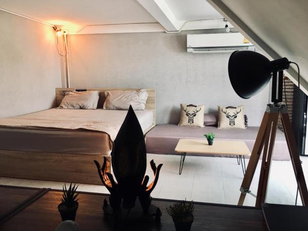 New Apartment Nearby Beach : photo 9 de la chambre appartement - vue sur piscine