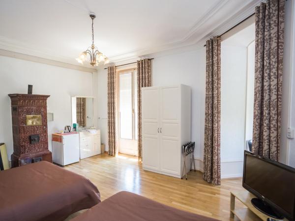 Hotel des Tourelles : photo 9 de la chambre chambre double