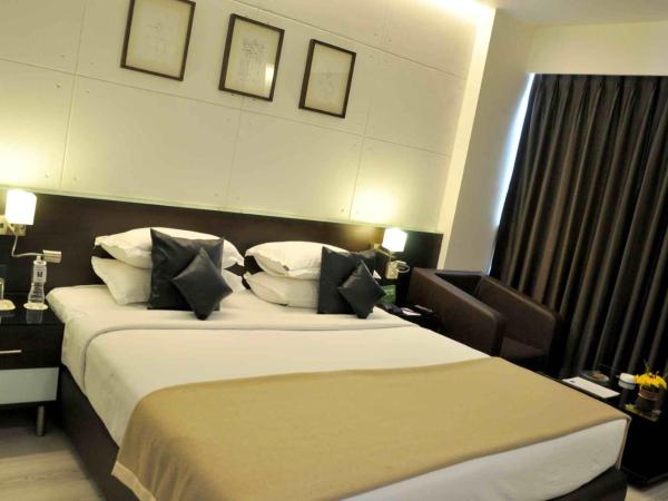 Comfort Inn Sunset : photo 2 de la chambre chambre lit king-size supérieure