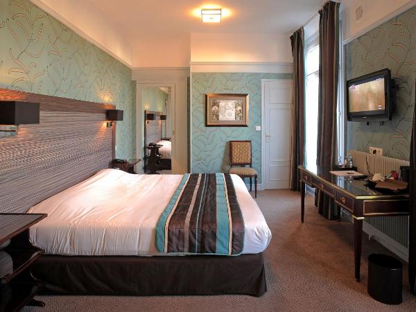 Le Grand Hotel : photo 2 de la chambre chambre double ou lits jumeaux supérieure