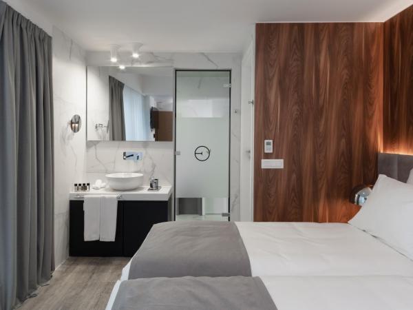 Elia Ermou Athens Hotel : photo 3 de la chambre chambre deluxe avec hammam - vue sur acropole 