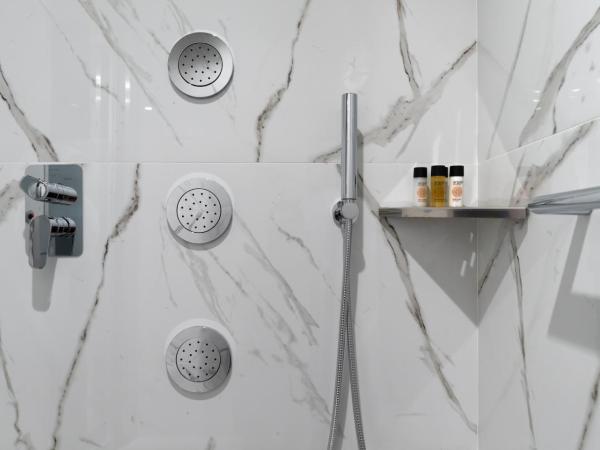 Elia Ermou Athens Hotel : photo 4 de la chambre chambre exécutive avec hammam