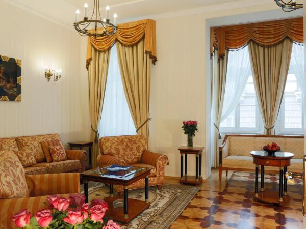 Hotel Vila Livia : photo 3 de la chambre suite 1 chambre