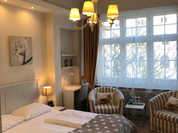 Hotel Fresena im Dammtorpalais : photo 1 de la chambre chambre double
