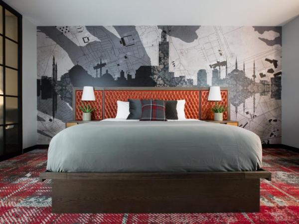 Bobby Hotel : photo 2 de la chambre chambre lit king-size