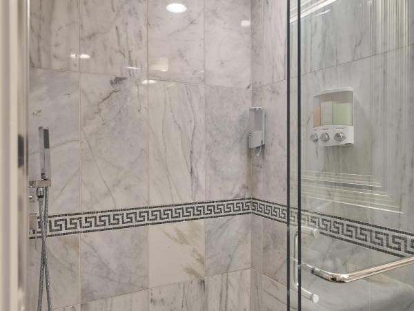Houston Towers, Downtown Med Ctr, NRG, Adults only : photo 6 de la chambre fairy tale tower suite