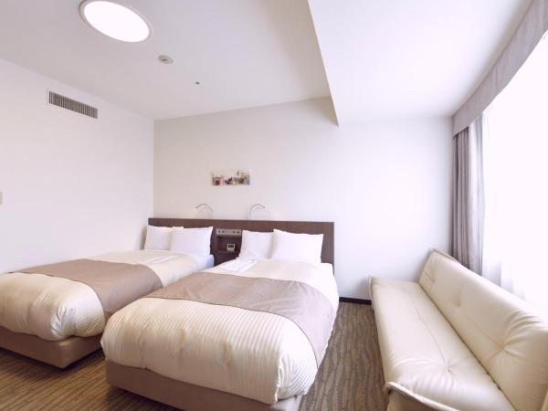 Hotel Port Plaza Chiba : photo 2 de la chambre chambre lits jumeaux standard - non-fumeurs