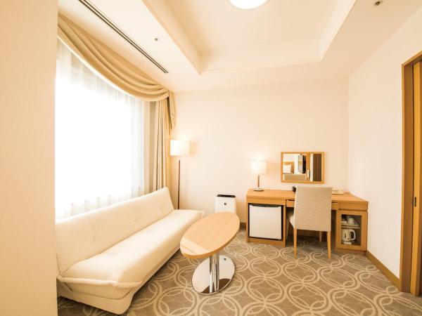 Hotel Port Plaza Chiba : photo 2 de la chambre chambre lits jumeaux de luxe - non-fumeurs