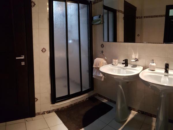 Eurohotel : photo 9 de la chambre suite