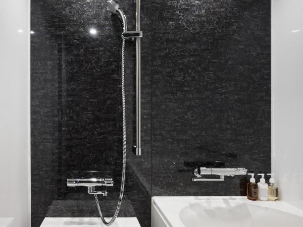 Nest Hotel Osaka Umeda : photo 4 de la chambre chambre lits jumeaux de luxe - dernier Étage