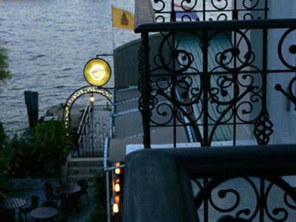 Aurum The River Place : photo 1 de la chambre chambre double ou lits jumeaux standard avec vue partielle sur la rivière