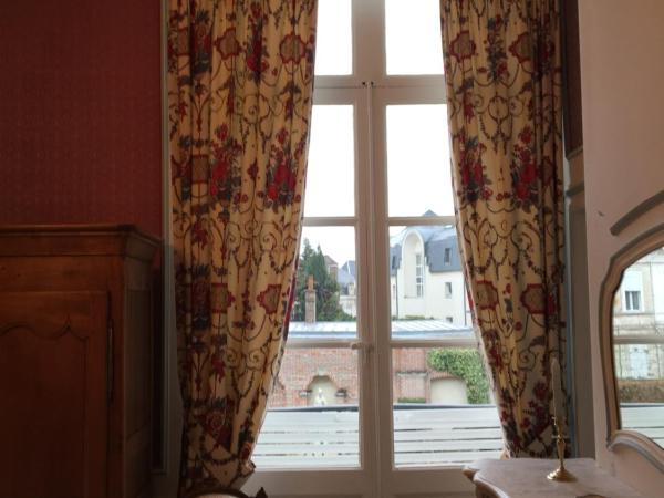 Entre Cour et Jardin : photo 3 de la chambre chambre double deluxe