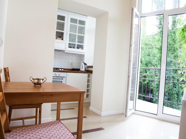 Pokoje Bagatela Stare Miasto : photo 1 de la chambre appartement (5 adultes) - 1 rue studencka