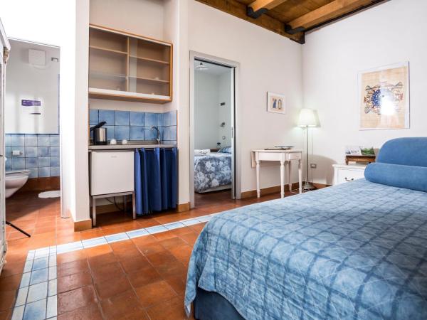 Agriturismo Villa Lupara : photo 7 de la chambre chambre triple standard - vue sur mer