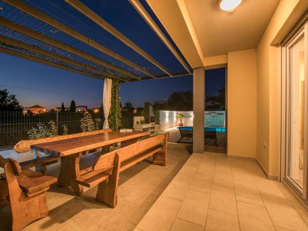 Villa Cera : photo 1 de la chambre villa avec piscine privée