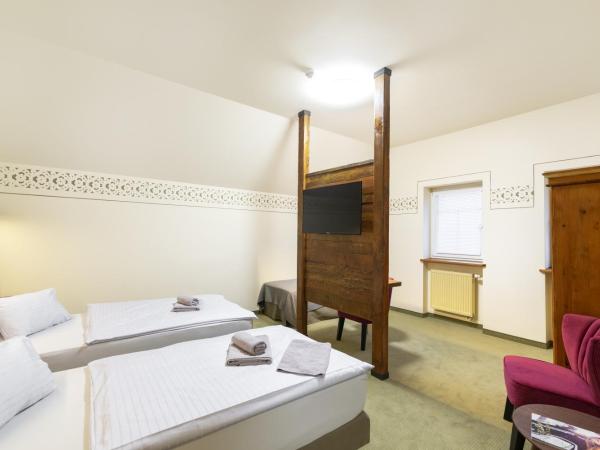 Hotel U Simla : photo 3 de la chambre chambre familiale