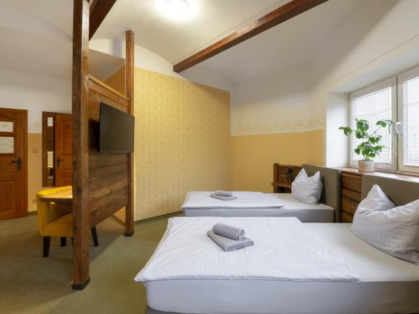 Hotel U Simla : photo 8 de la chambre chambre double standard