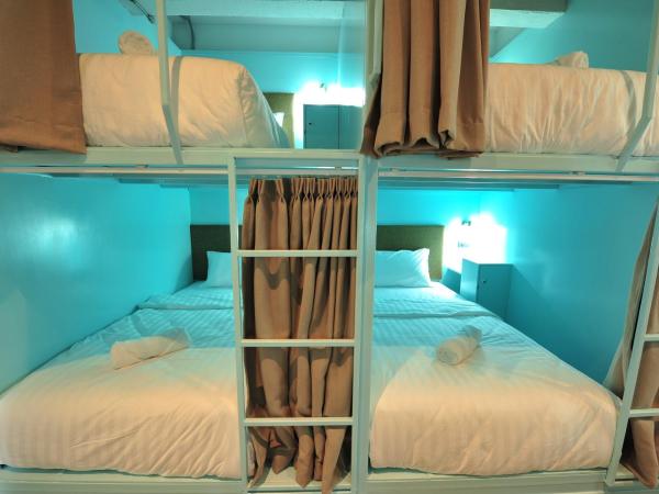 Latima Boutique Hostel : photo 2 de la chambre lit superposé dans dortoir mixte
