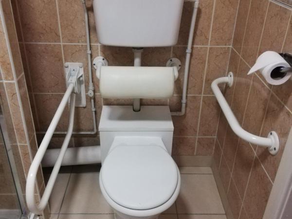 Corn Mill Lodge Hotel : photo 7 de la chambre chambre lits jumeaux avec douche