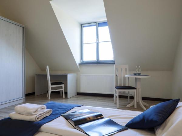 Kamienica Pod Aniołami : photo 3 de la chambre chambre double - accessible aux personnes à mobilité réduite 