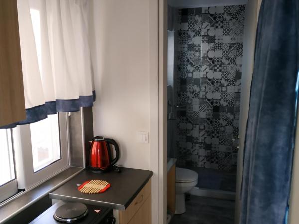 The 3 Brothers' Apts : photo 8 de la chambre chambre lits jumeaux avec balcon