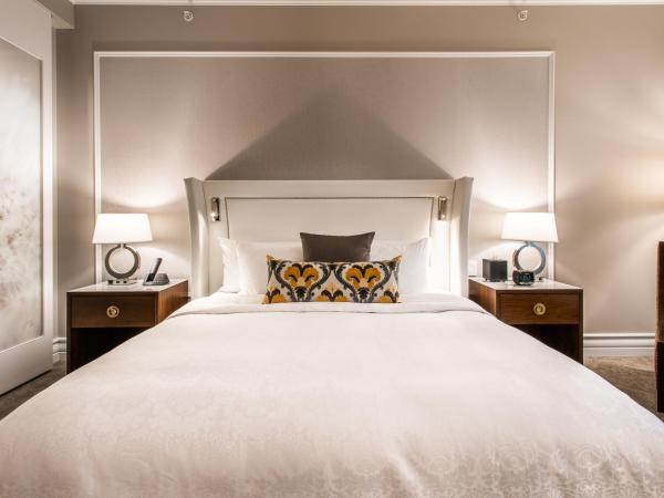 Hôtel Birks Montréal : photo 3 de la chambre chambre classique 1 lit king-size 