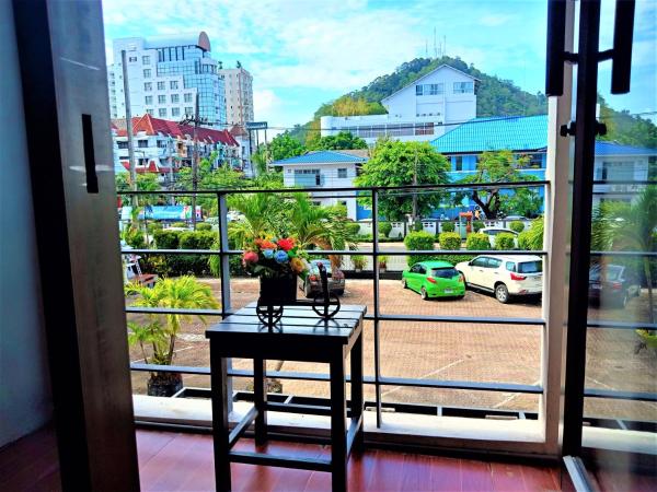 D2 lamoon resotel : photo 5 de la chambre chambre triple